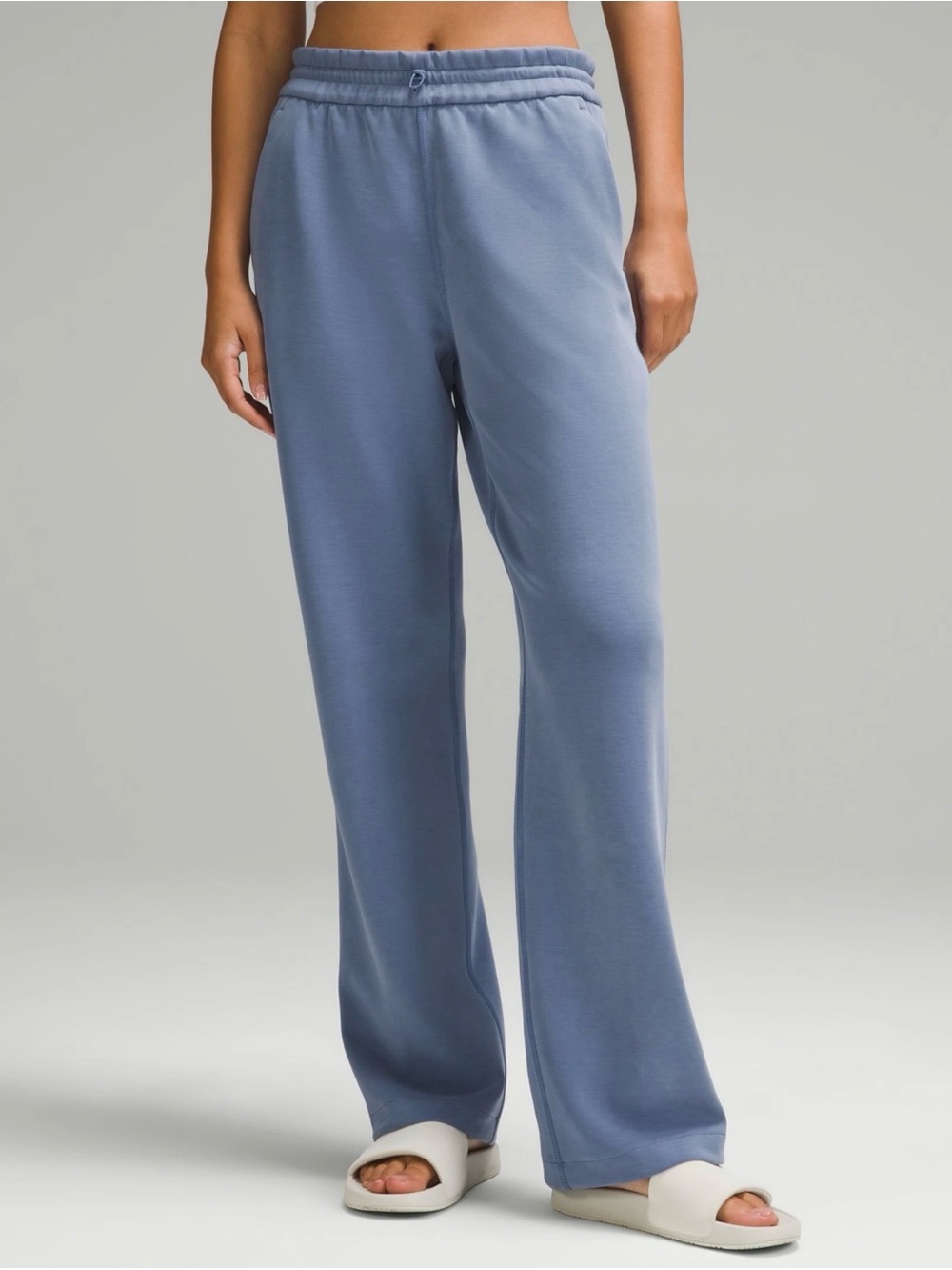lululemon athletica Wide-Leg Sweatpants in Dusty Blue